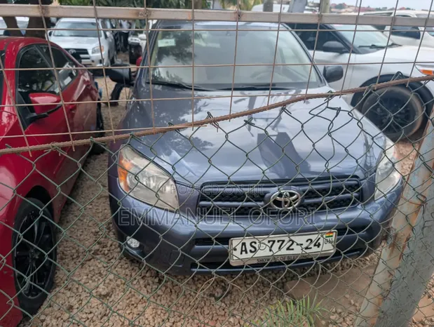 Toyota RAV4 2012 Gray - 1