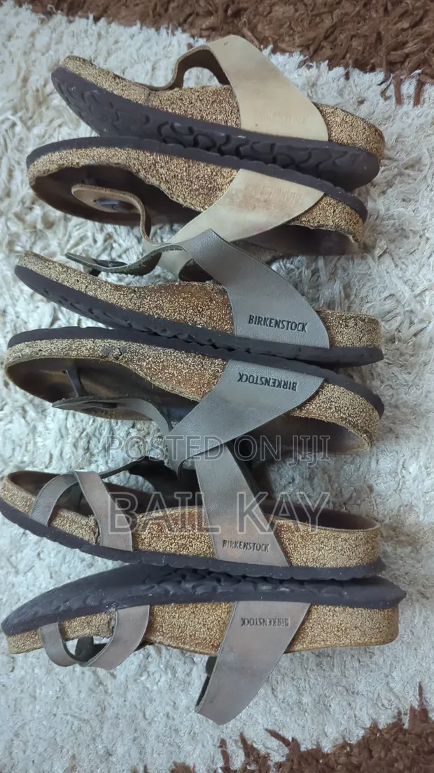 Authentic Birkenstock Slippers - Size 42 - 1