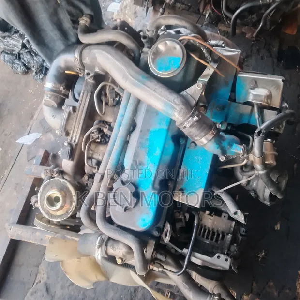 Nissan Hardbody QD32 Engine - 1