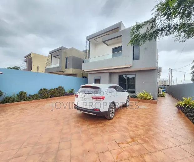 Furnished 4-Bedroom House for Sale in Botwe, American House - 1