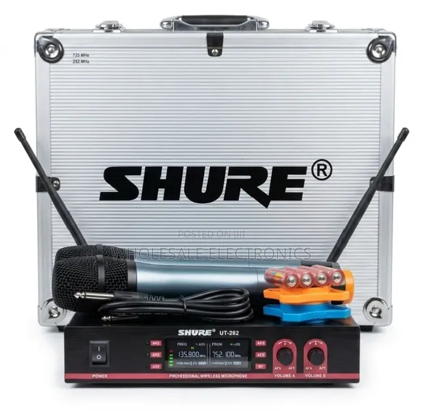 Shure UT-282 Professional Dual Wireless Microphone System with Case - 1