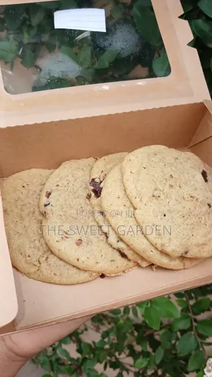 Chocolate Chip Cookies - 5 Large