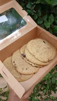 Chocolate Chip Cookies - 5 Large - 4