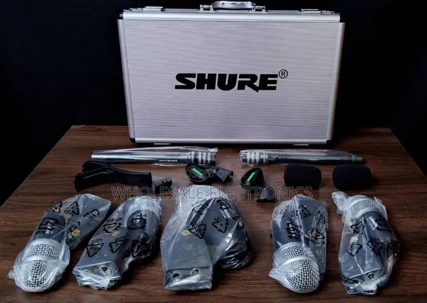 Shure 7-Piece Drum Microphone Kit with Aluminum Carry Case - 1