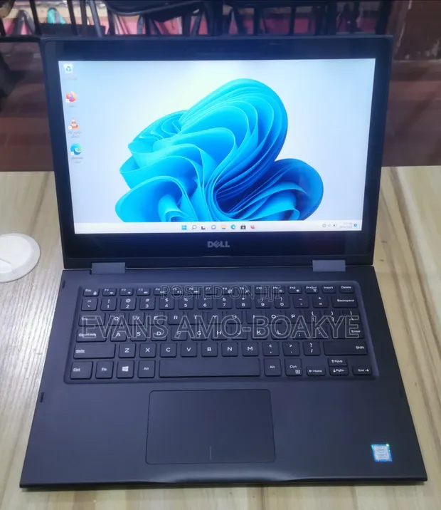 Dell Latitude 3390 2-in-1 Laptop - 1