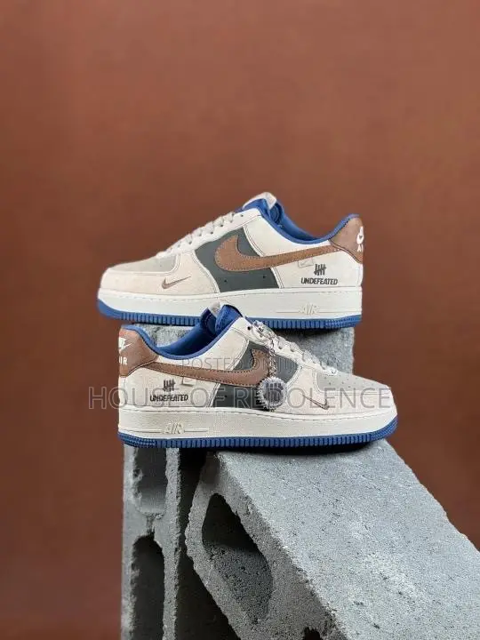 Nike Air Force 1 Low x Undefeated Sneakers - 1