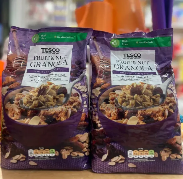 Tesco Granola: Tropical Fruits & Fruit & Nut - 1