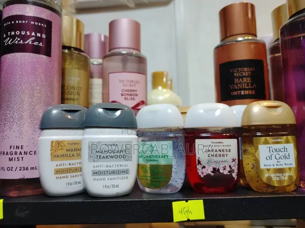 Bath & Body Works Hand Sanitizers - 1