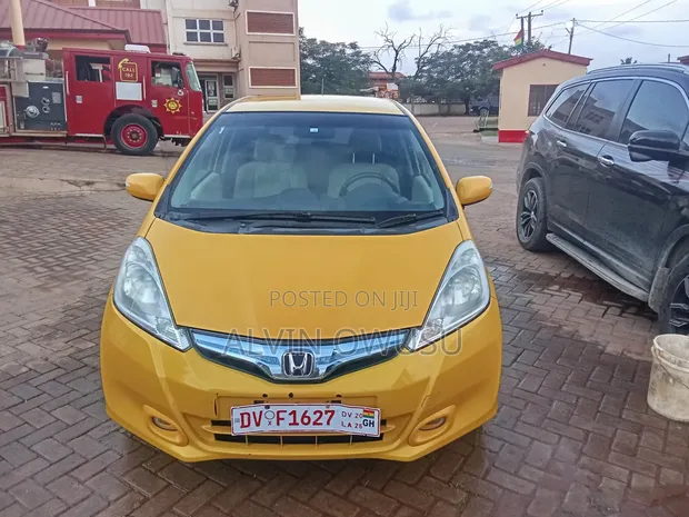 Honda Fit 2012 Hybrid - 1