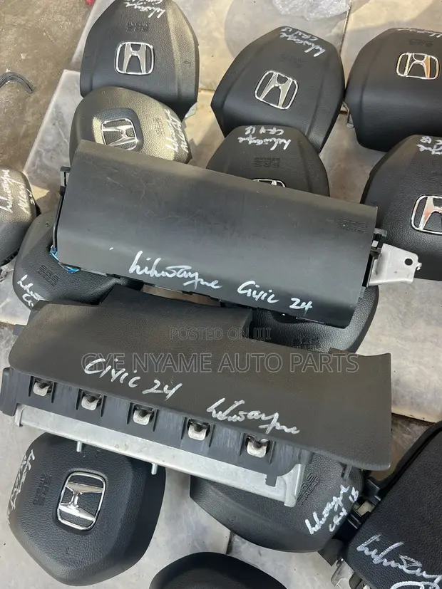 Honda Civic 2024 Dashboard Airbags - 1