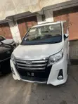 Toyota Noah 2.0 FWD (8 Seater) 2015 White - 5