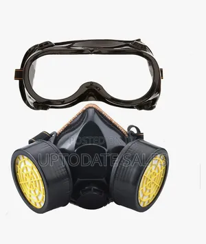 Reusable Industrial Face Protector Mask with Filters and Goggles