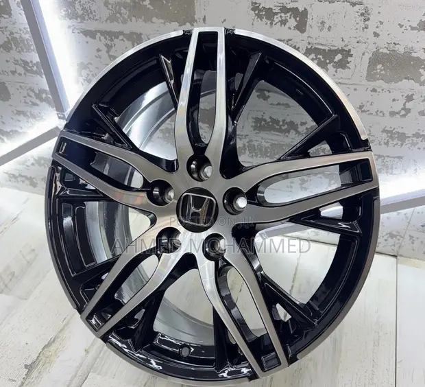 Honda Civic/Accord 17" Alloy Rim - 1