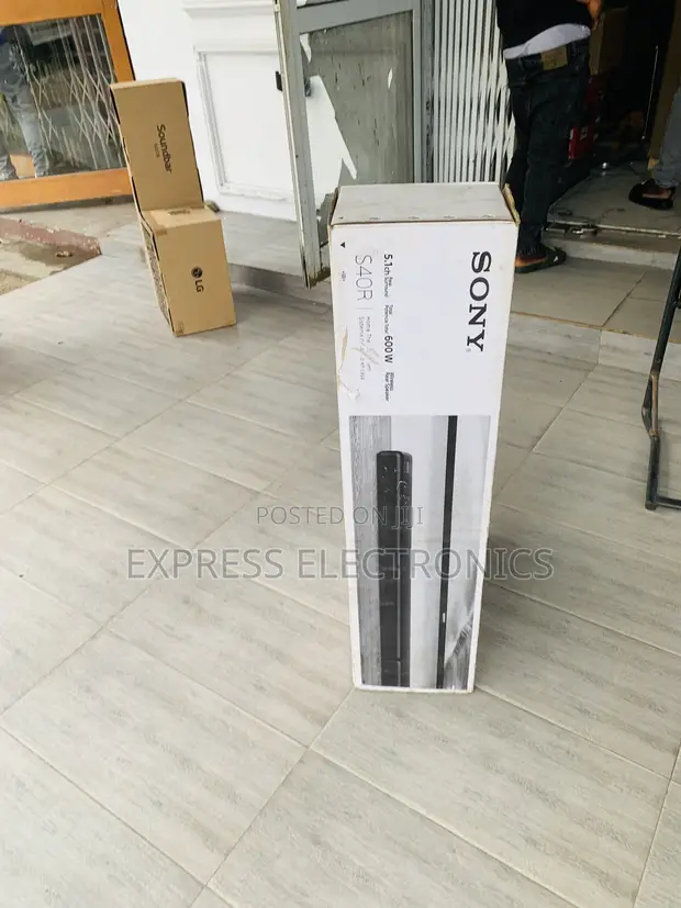 Sony 5.1ch Home Cinema Soundbar with Wireless Rear Speakers HT-S40R - 1