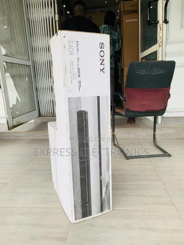 Sony 600W 5.1ch Home Cinema Soundbar System | HT-S40R - 1
