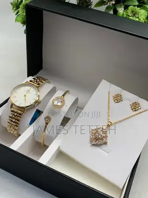 Crown & Veil Quality Jewellery Set