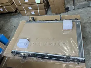Toyota Highlander 2004-2007 Radiator