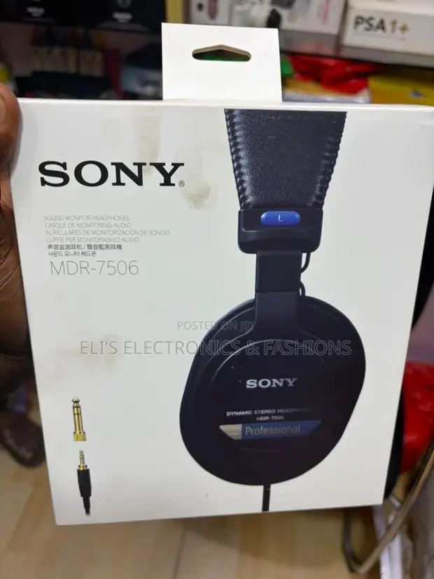 Original Sony MDR-7506 Professional Headphones - 1