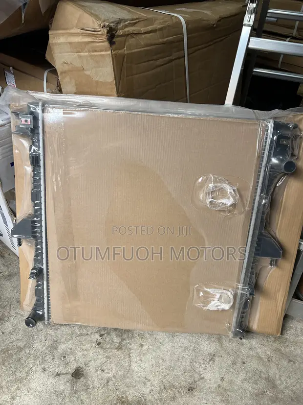 Ford Ranger Radiator (Water Tank) - Brand New - 1