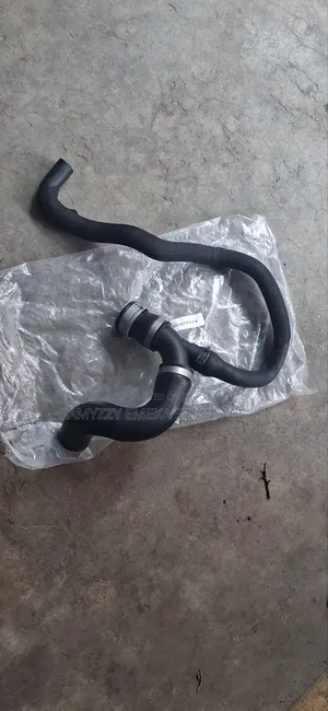 Mercedes-Benz G-Class W463 Lower Radiator Coolant Hose Assembly (A4635019284)