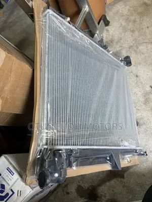 Mitsubishi L200 Radiator (Water Tank) 2007-2013