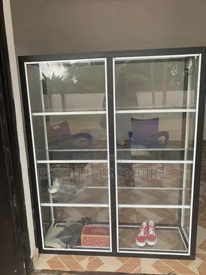 5ft Glass Showcase - 4 Sections