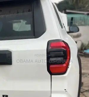 Toyota 4Runner Tail Light (Brand New)
