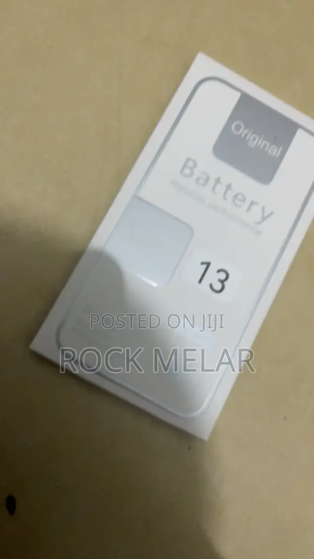 iPhone 13 Battery - 1