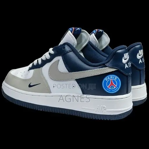 Nike Sneakers - Brand New - 1