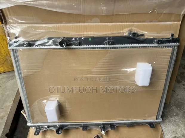 Honda CR-V Radiator (Water Tank) 2012-2016 - 1