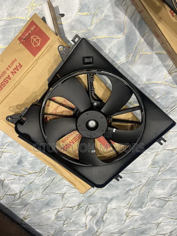 Honda CR-V Radiator Fan Pair (2017-2022) - 1