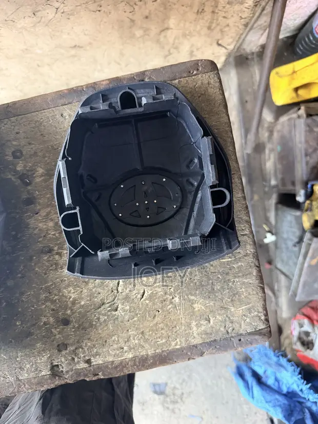 Toyota Corolla 2013-2017 Airbag Cover - 1