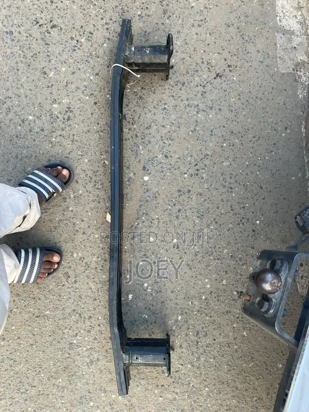 Toyota RAV4 2014-18 Reinforcement Bar - 1