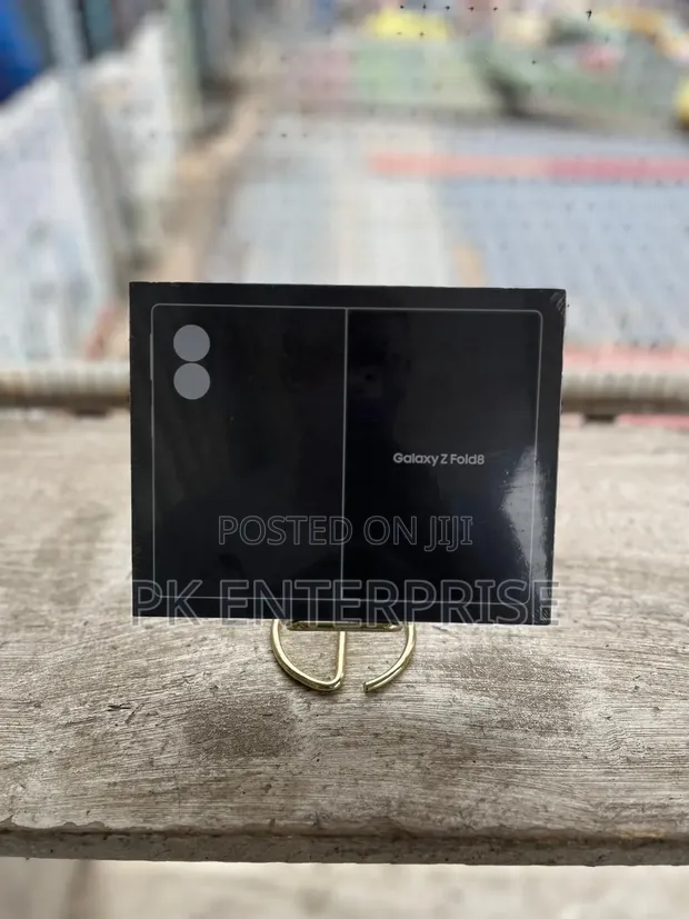 New Samsung Galaxy Z Fold8 256GB Black - 1