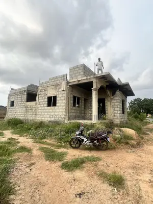 4 Bedroom House for Sale in Achiaman Estate, Amasaman