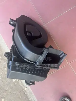 Honda CR-V 2017-2022 Air Cleaner Box (2.4L)