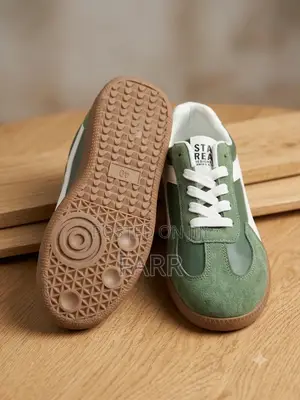 Unisex Casual Sneakers - Green