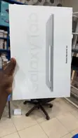 Samsung Galaxy Tab S10 FE+ 256GB Gray - 1