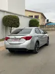 Toyota Corolla 2019 Silver - 2