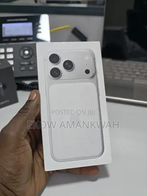 New Apple iPhone 17 Pro 256GB Silver