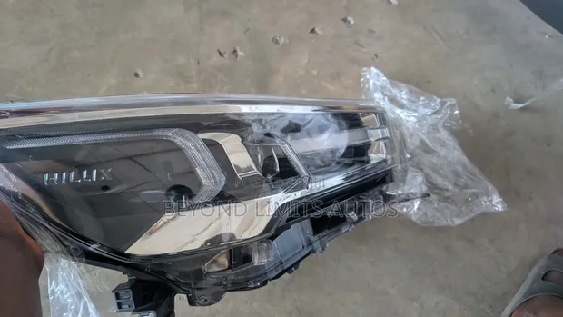 Toyota Hilux 2020-2023 Full LED Headlights - 1