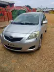 Toyota Belta 2010 Silver - 4