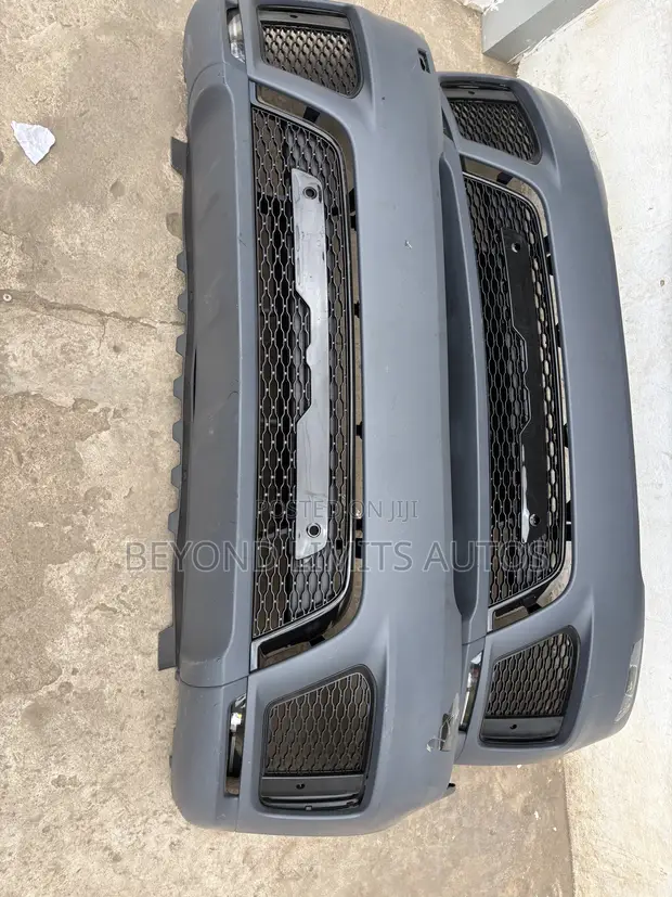 Range Rover Sport SVR 2020-2023 Complete Front Bumper - 1