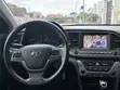 Hyundai Elantra 2017 White - 2