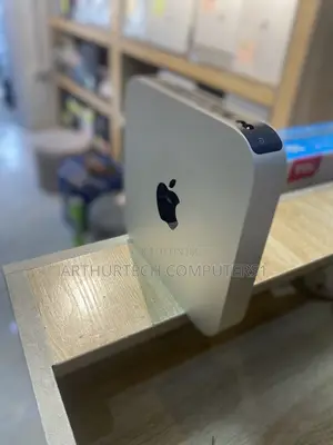 Apple Mac Mini Desktop Computer - Intel Core i5, 8GB RAM, 500GB HDD
