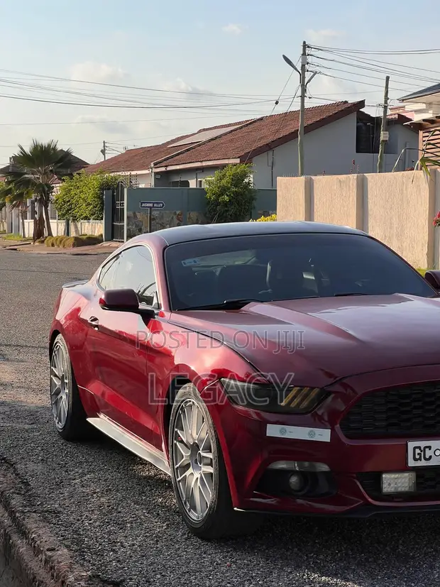 2015 Ford Mustang EcoBoost Coupe Burgundy - 1