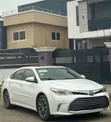 2017 Toyota Avalon XLE Sedan FWD - 3