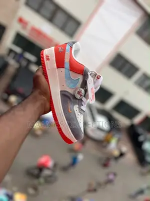 Trendy Men's Premium Sneakers | Nike & Jordan