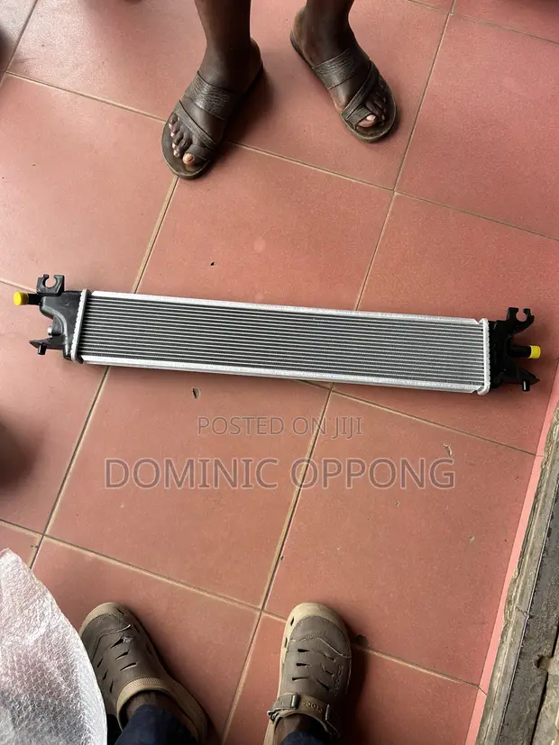 Honda CR-V 2023-2024 Hybrid Intercooler - 1