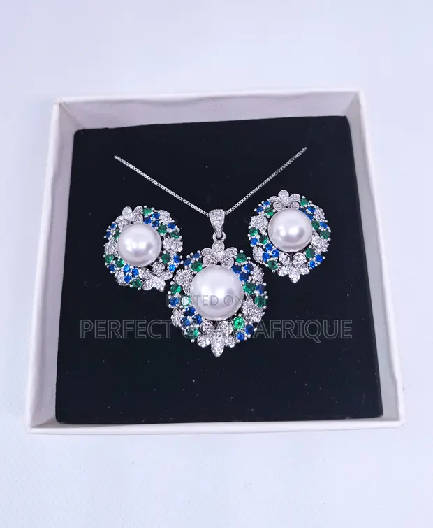 Zirconia Rounded Pearl Necklace and Earring Set - 1